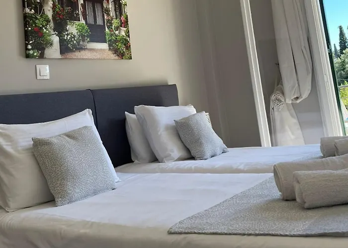 Georgia\'S Apartments, Ipsos Corfu