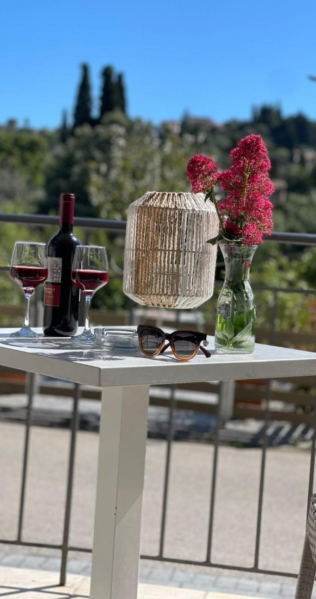 Διαμέρισμα Georgia's Apartments, Corfu Ύψος